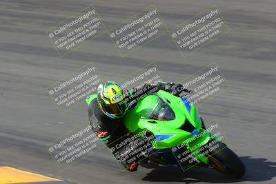 media/Mar-12-2023-SoCal Trackdays (Sun) [[d4c8249724]]/Bowl (930am)/